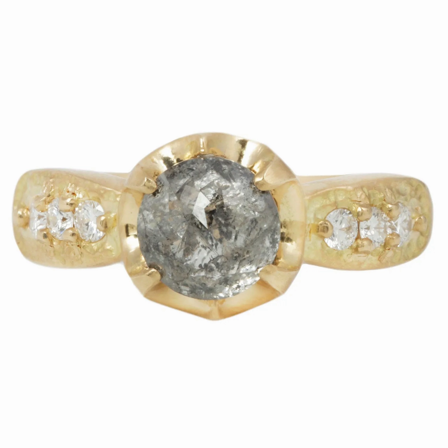 Gradiva Diamond Ring