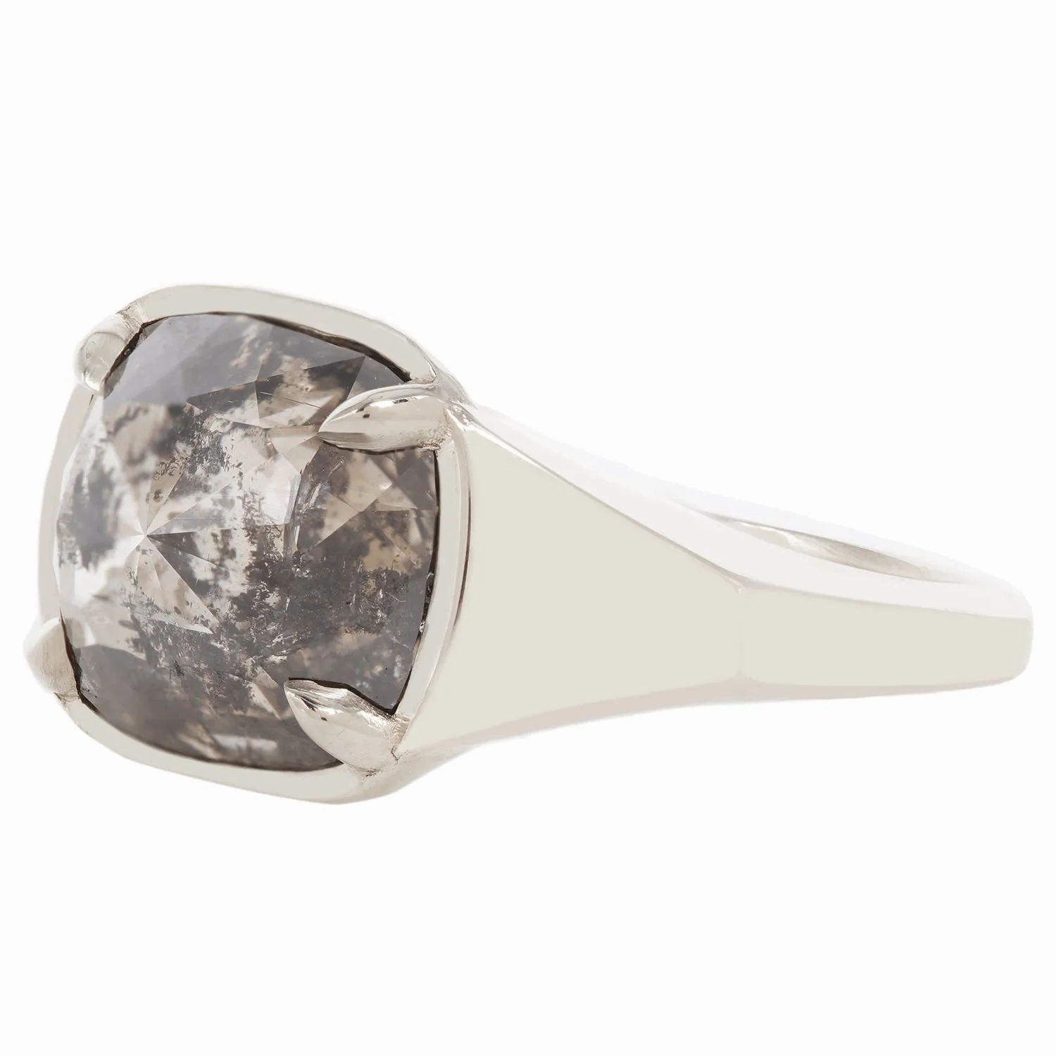 Grand Noir Empire Ring