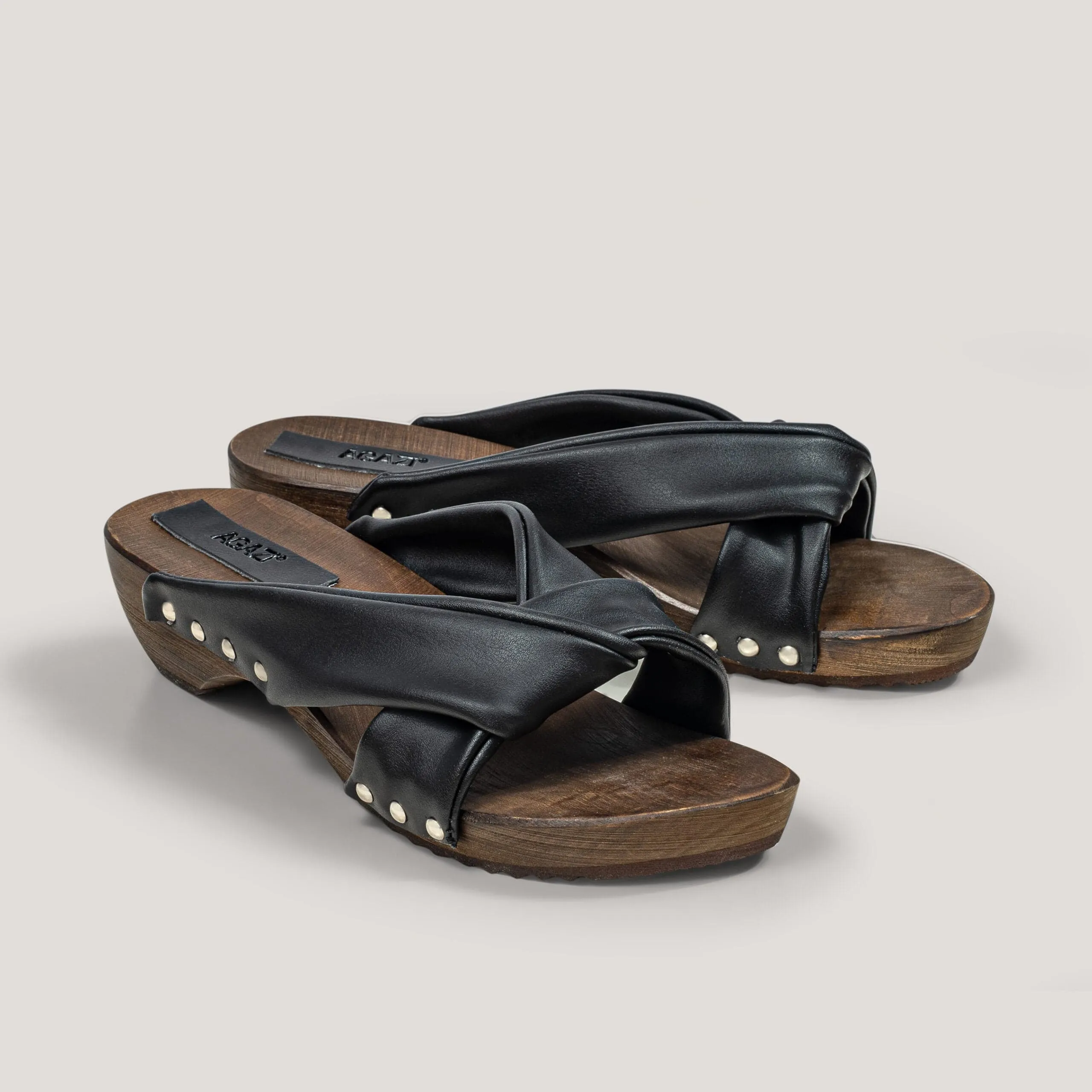 Vegane Holzschuhe aus Traubenleder | Schwarz