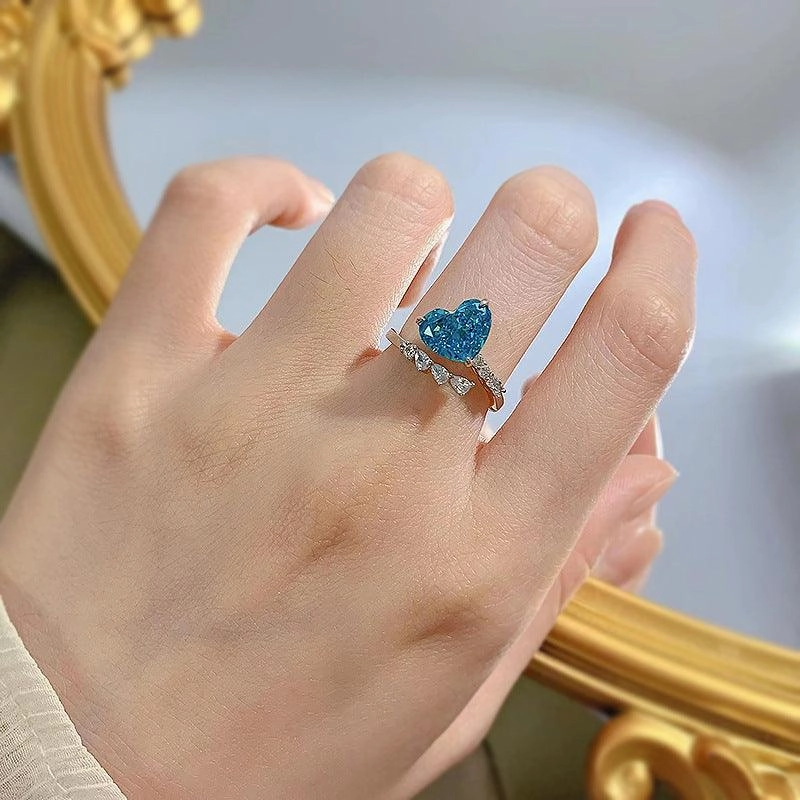 Hailanbao High Carbon Diamond Ring