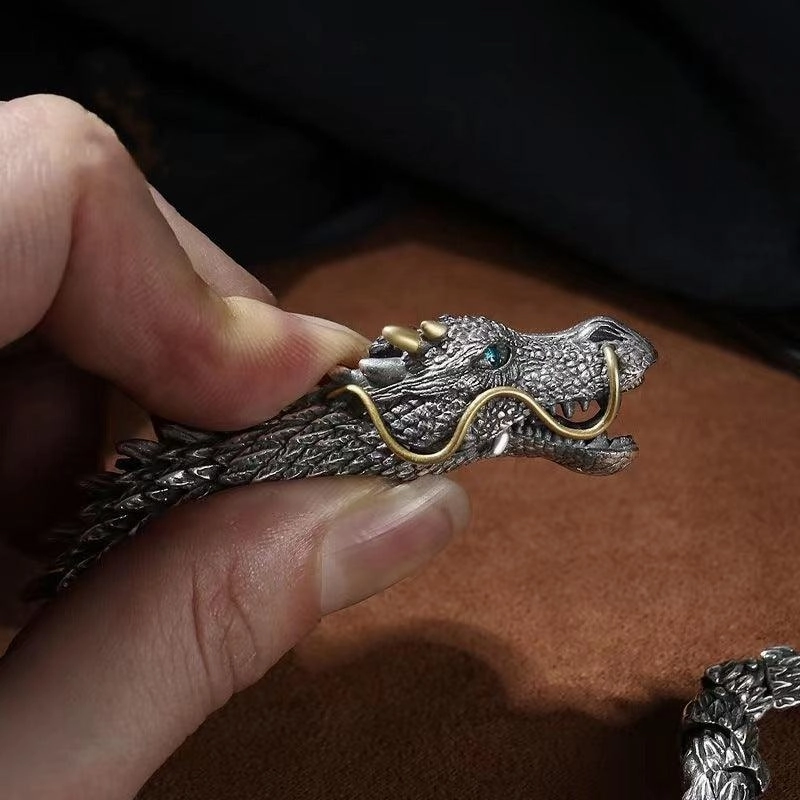 Handmade Retro Domineering Dragon Head Bracelet Men's Fashion