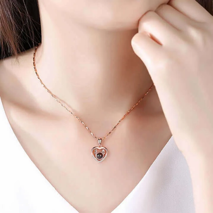 Heart Shaped Love Reindeer Projection Necklace