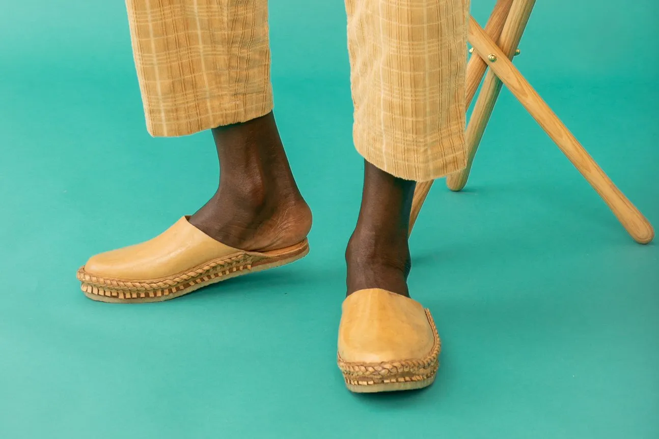 Heritage Solid City Pantoffel in Honig