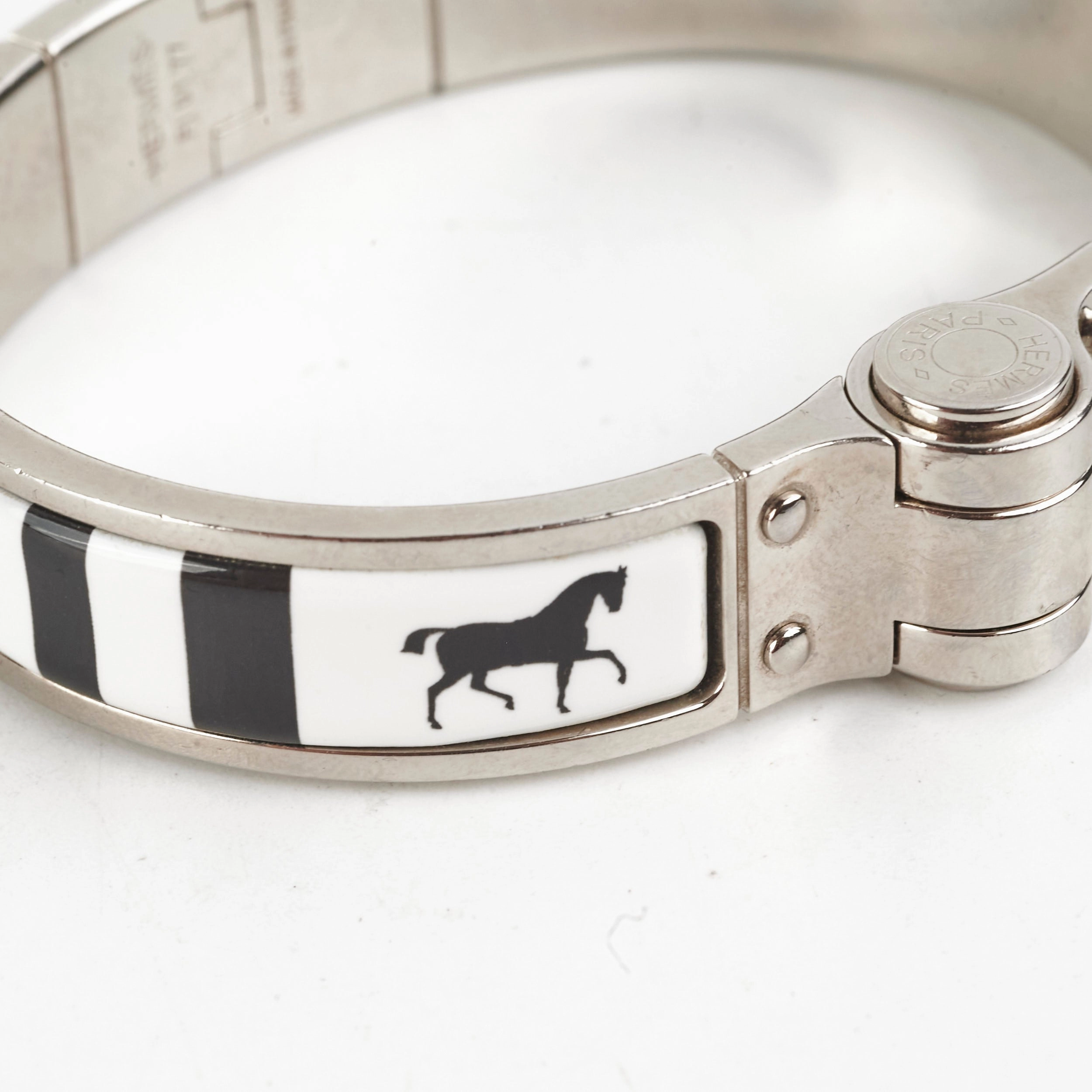 Hermes Enamel Hinged Bracelet Size M