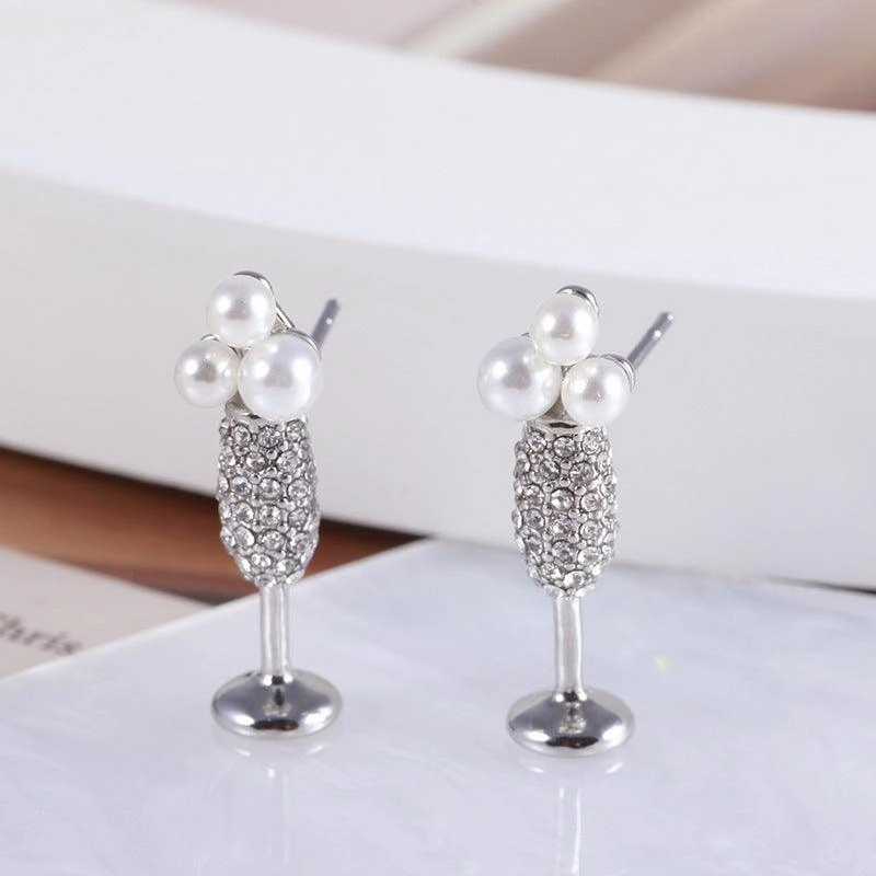 High Cup Earrings With Pearl Inlay Design 