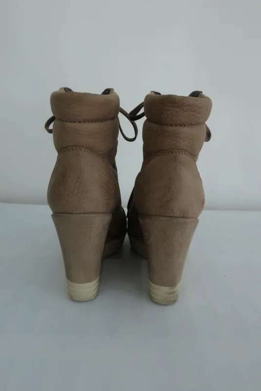 Hogan Rebel Wedge Sneakers Beige Leder Größe 39.5 Schnürer High Top