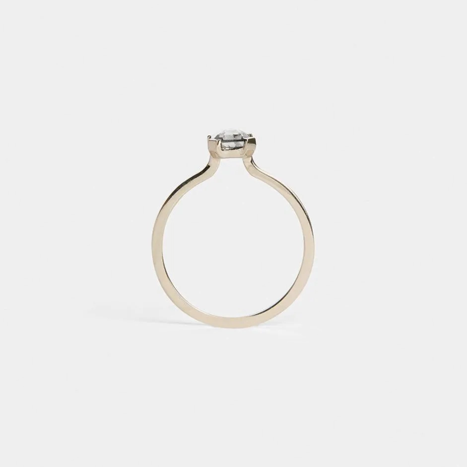 Inga Ring with Salt and Pepper Diamond in Gold