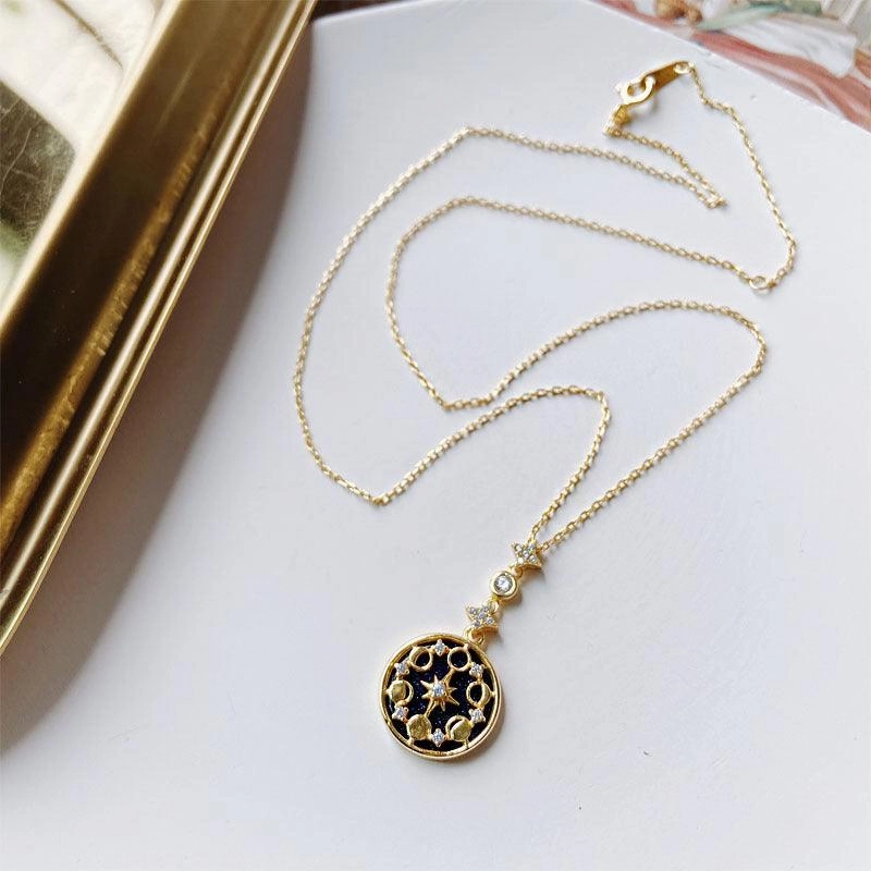 Ins Necklace Is Light And Luxurious