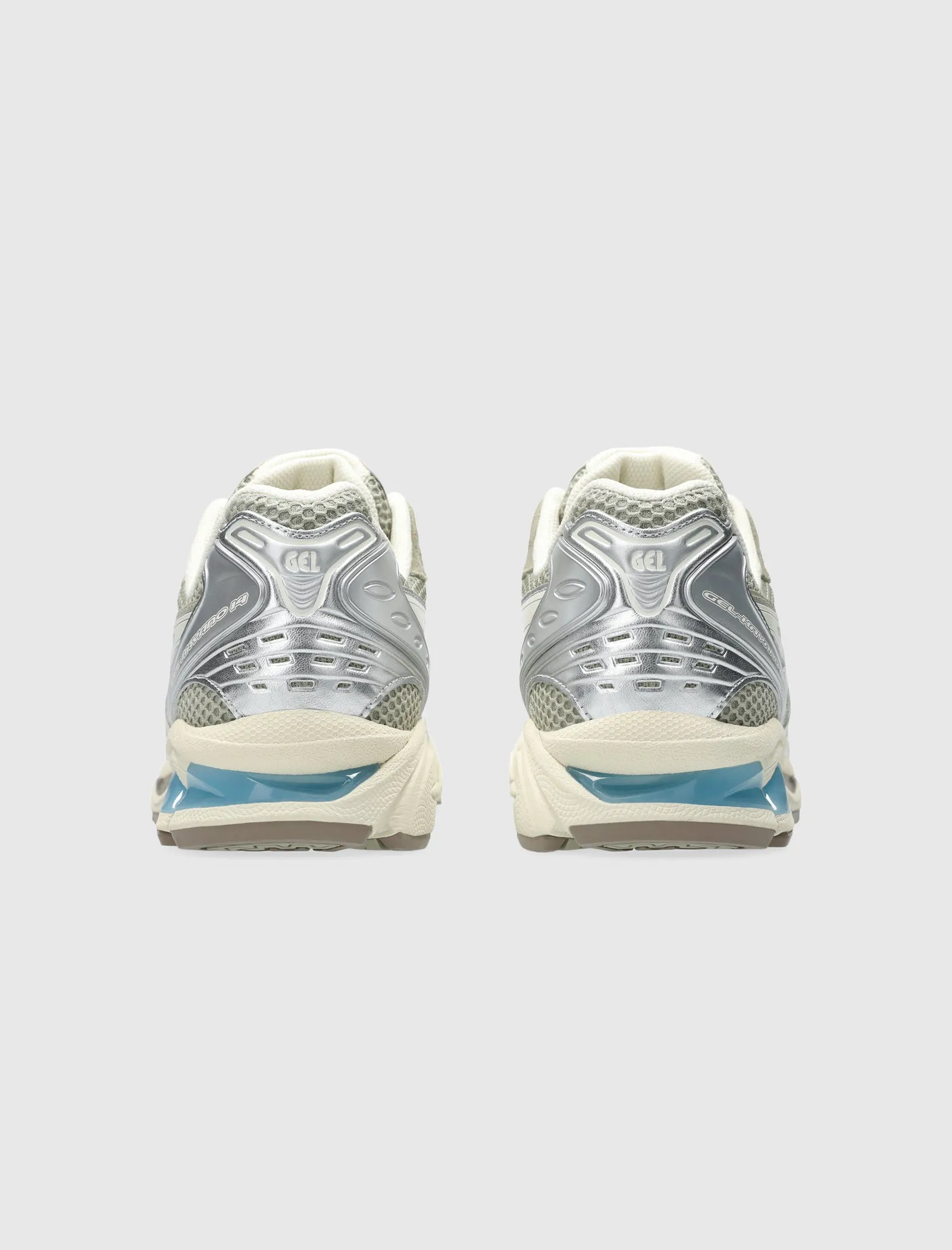 JULIANA SALAZAR GEL KAYANO 14 