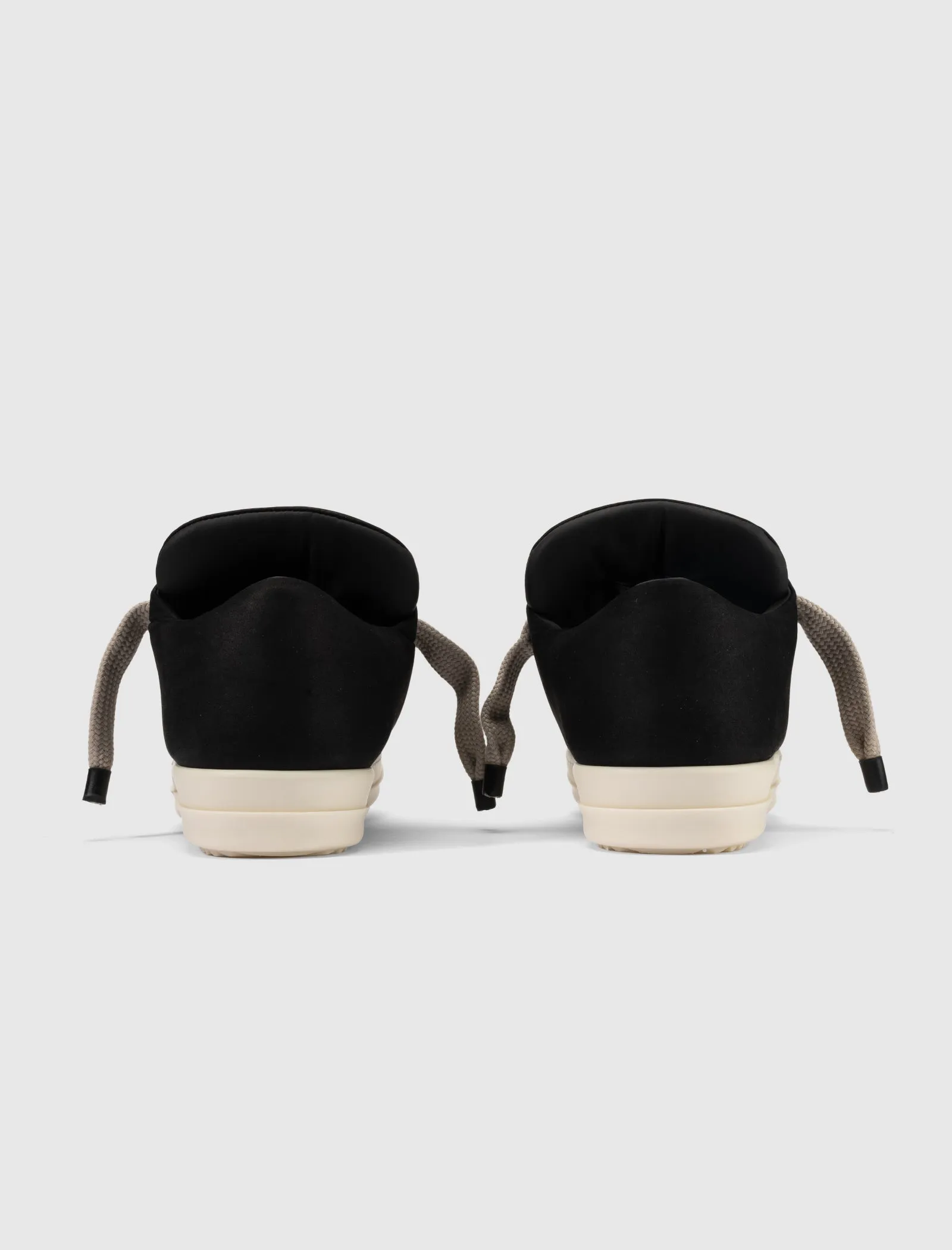 JUMBO SPITZENSCHUHE
