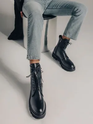 Koio Größe 10 (40) Schwarze Kampfstiefel