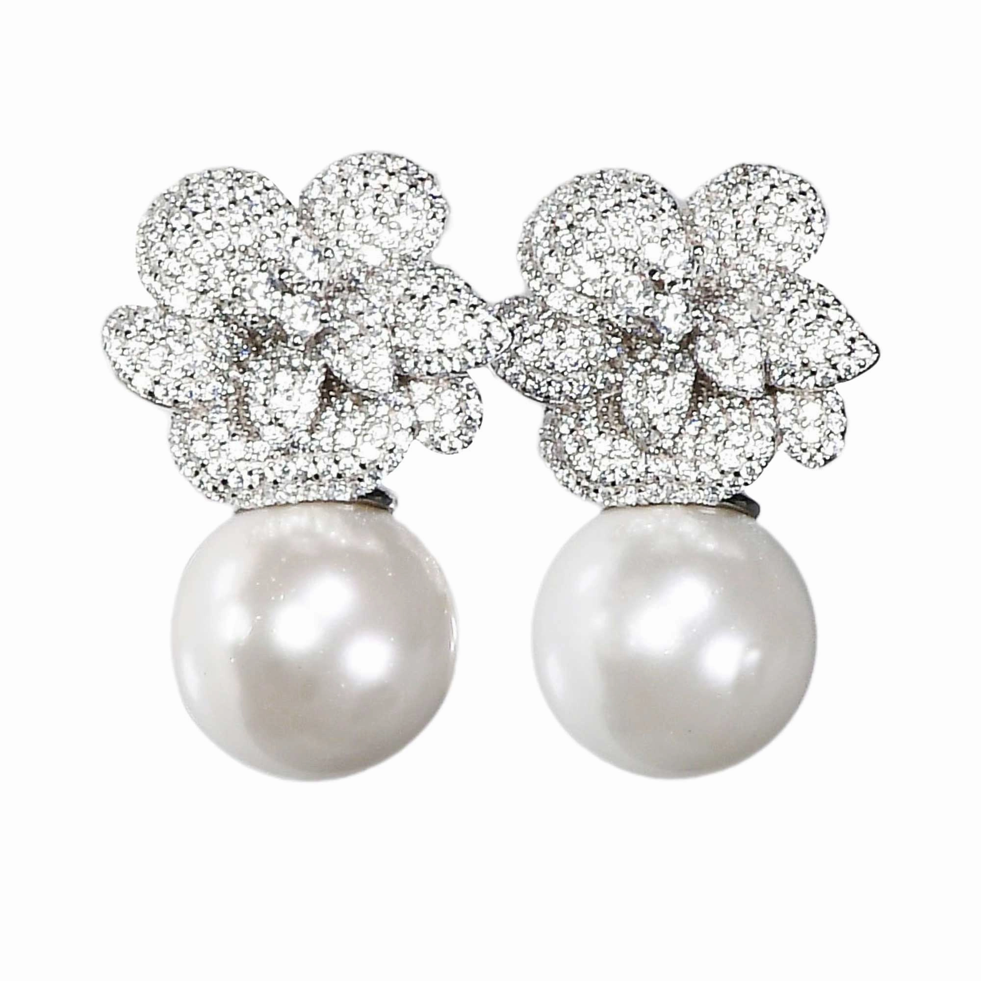 Lara Heems Earring Rose pearl white fashion-jewelry  