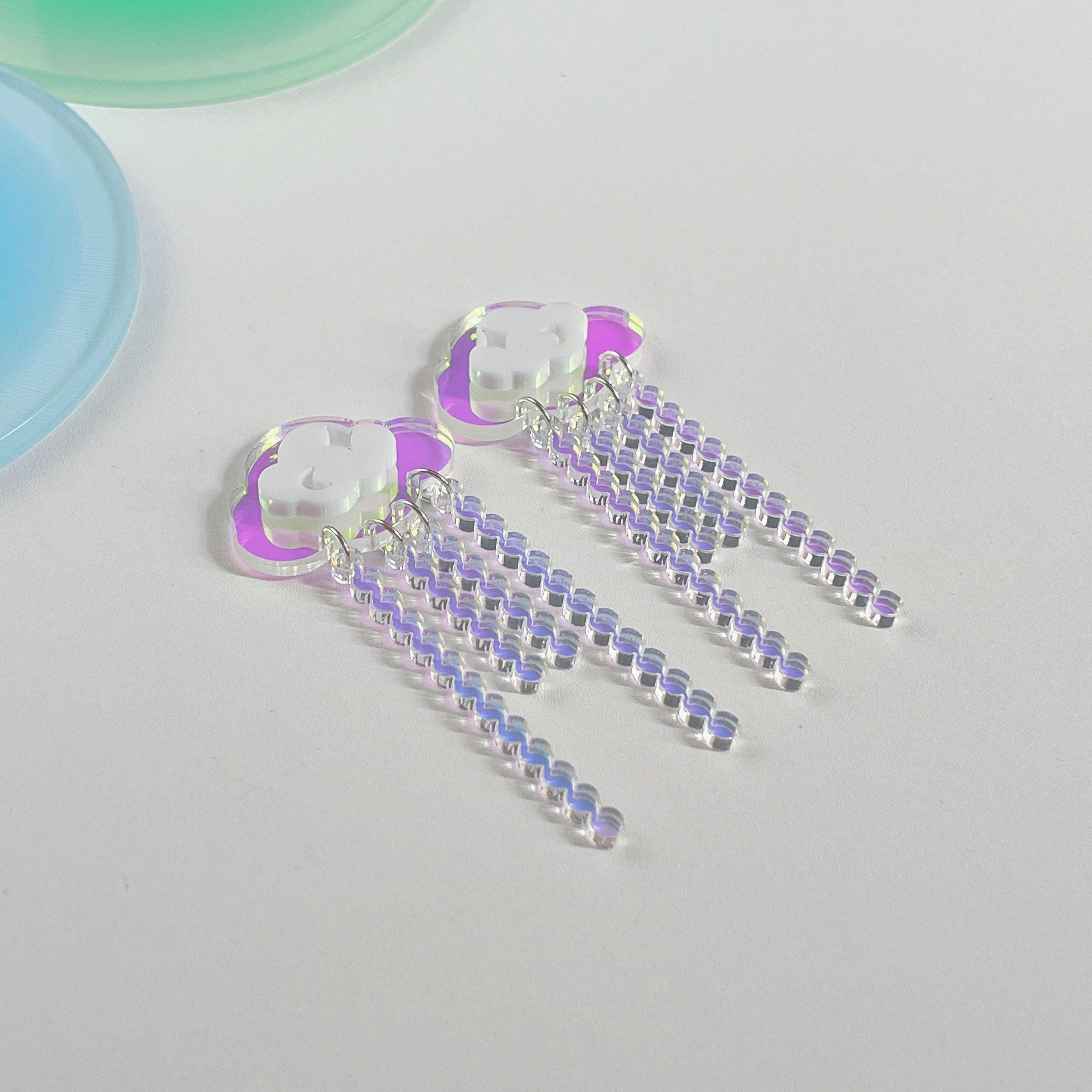 Laser Fantasy Cloud Ear Clip Girl 