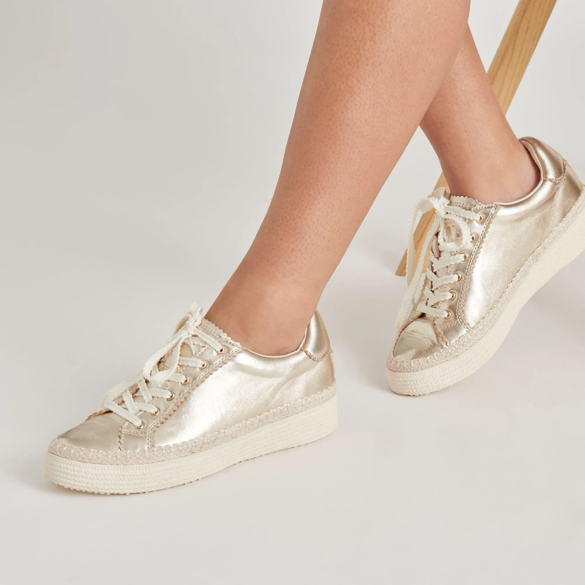 LENNIX SNEAKERS LIGHT GOLD METALLISCHES LEDER