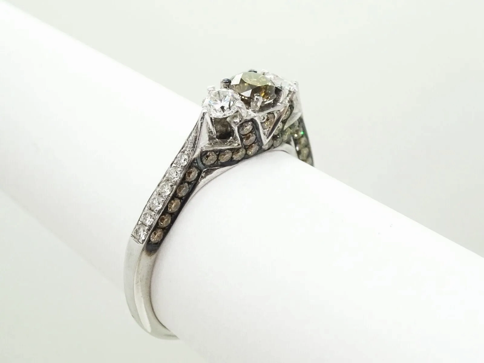 LeVian 1.70ct tw Chocolate &amp; Vanilla Diamond Ring 14k White Gold Size 10