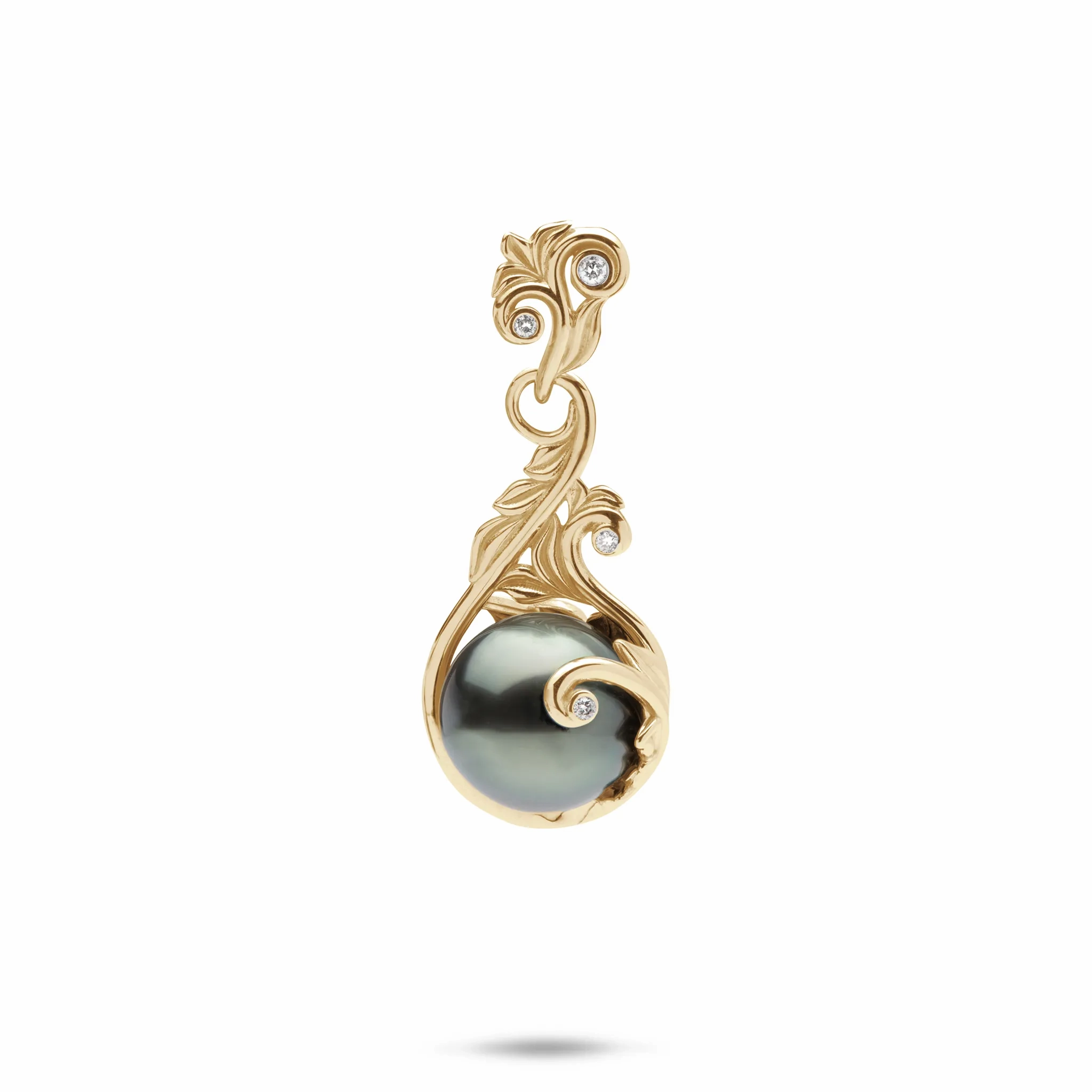 Living Heirloom Tahitian Black Pearl Pendant in Gold with Diamonds -9-10mm