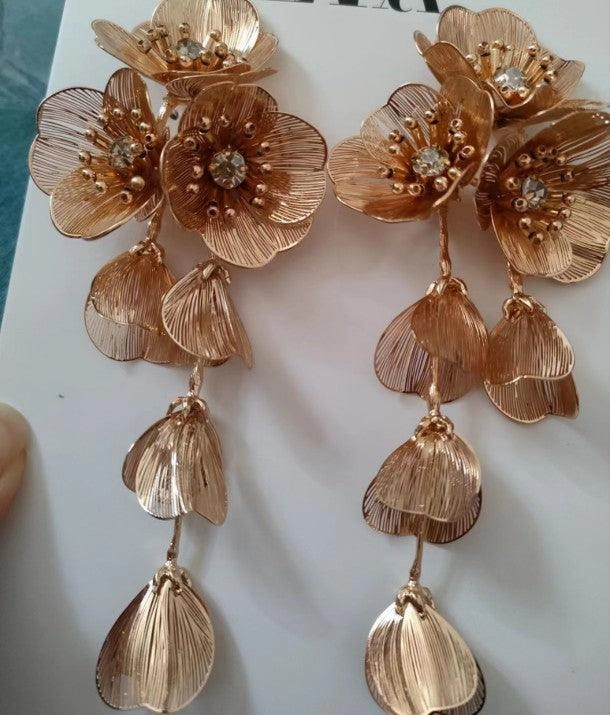 Long Metal Flower Tassel Earrings Necklace Set