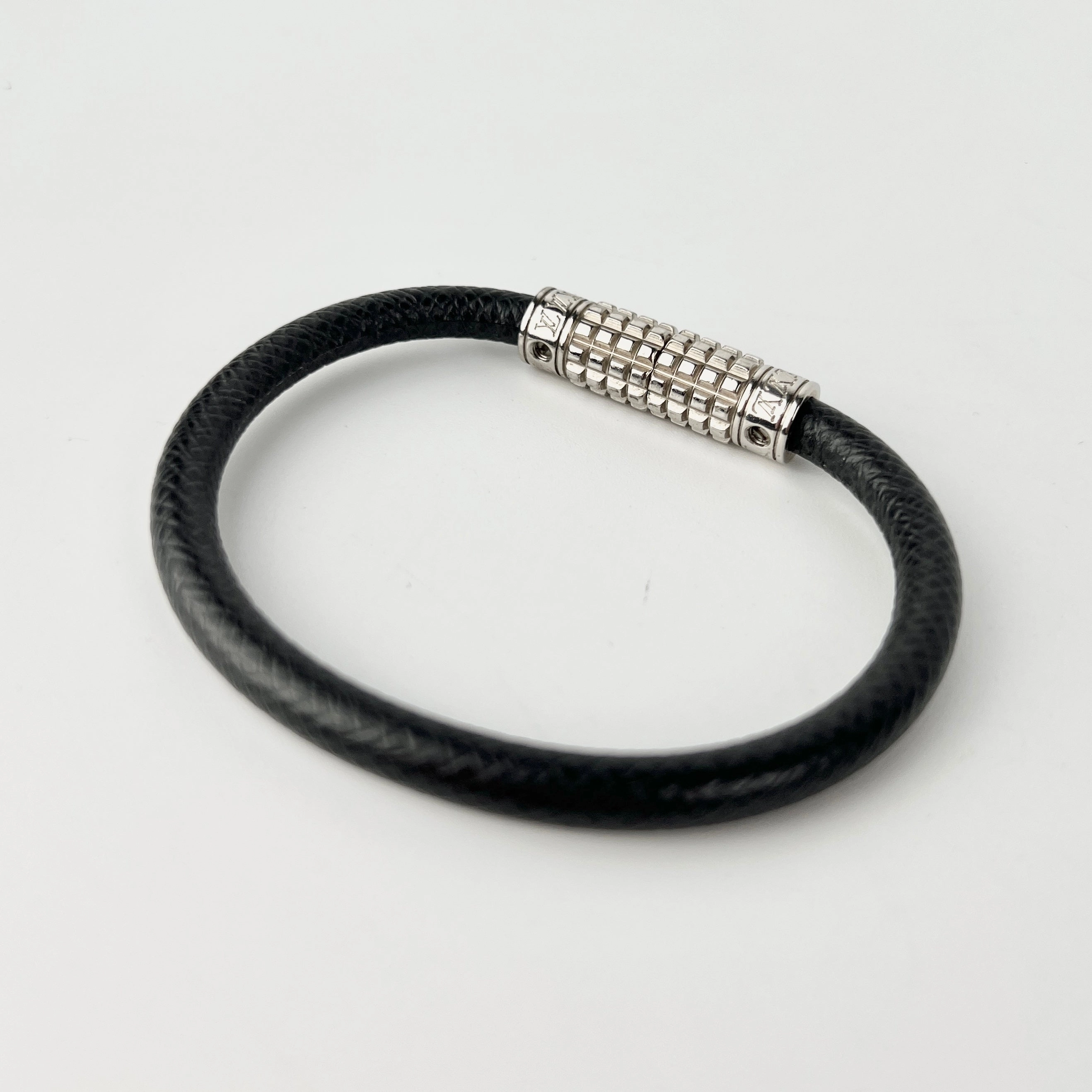 Louis Vuitton Digit Bracelet Grey