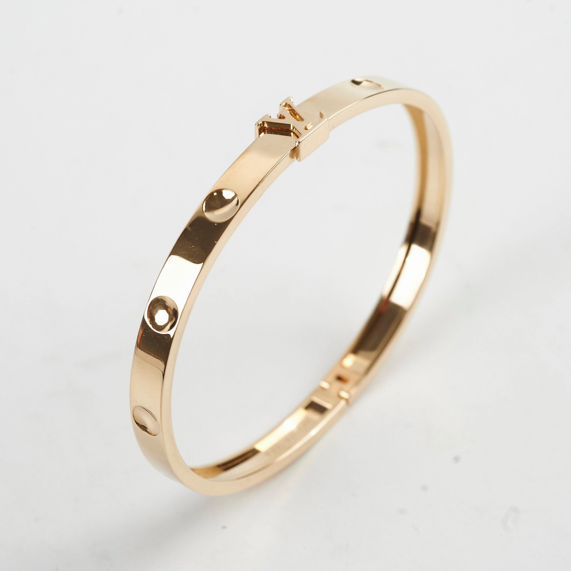 Louis Vuitton Empreinte Bangle Yellow Gold Size 17 (M)