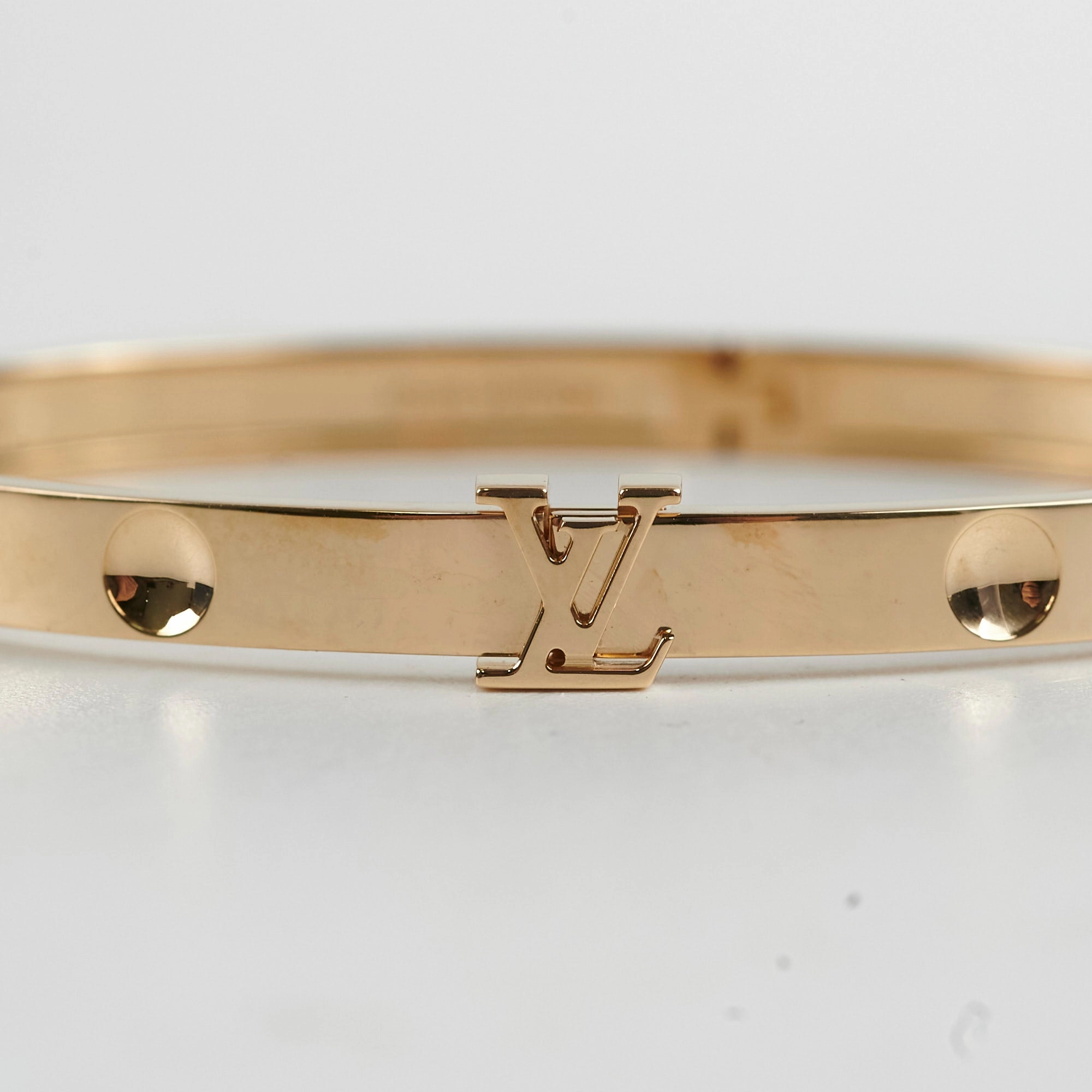 Louis Vuitton Empreinte Bangle Yellow Gold Size 17 (M)