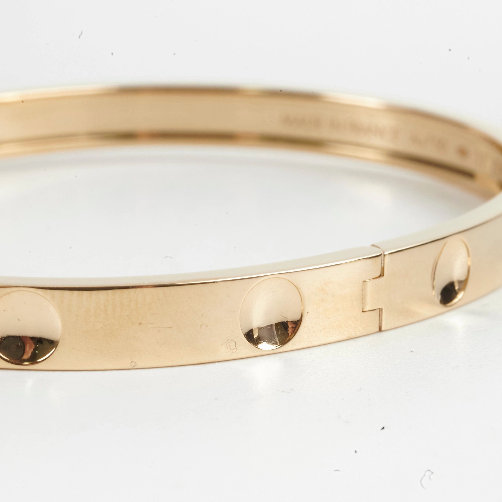 Louis Vuitton Empreinte Bangle Yellow Gold Size 17 (M)