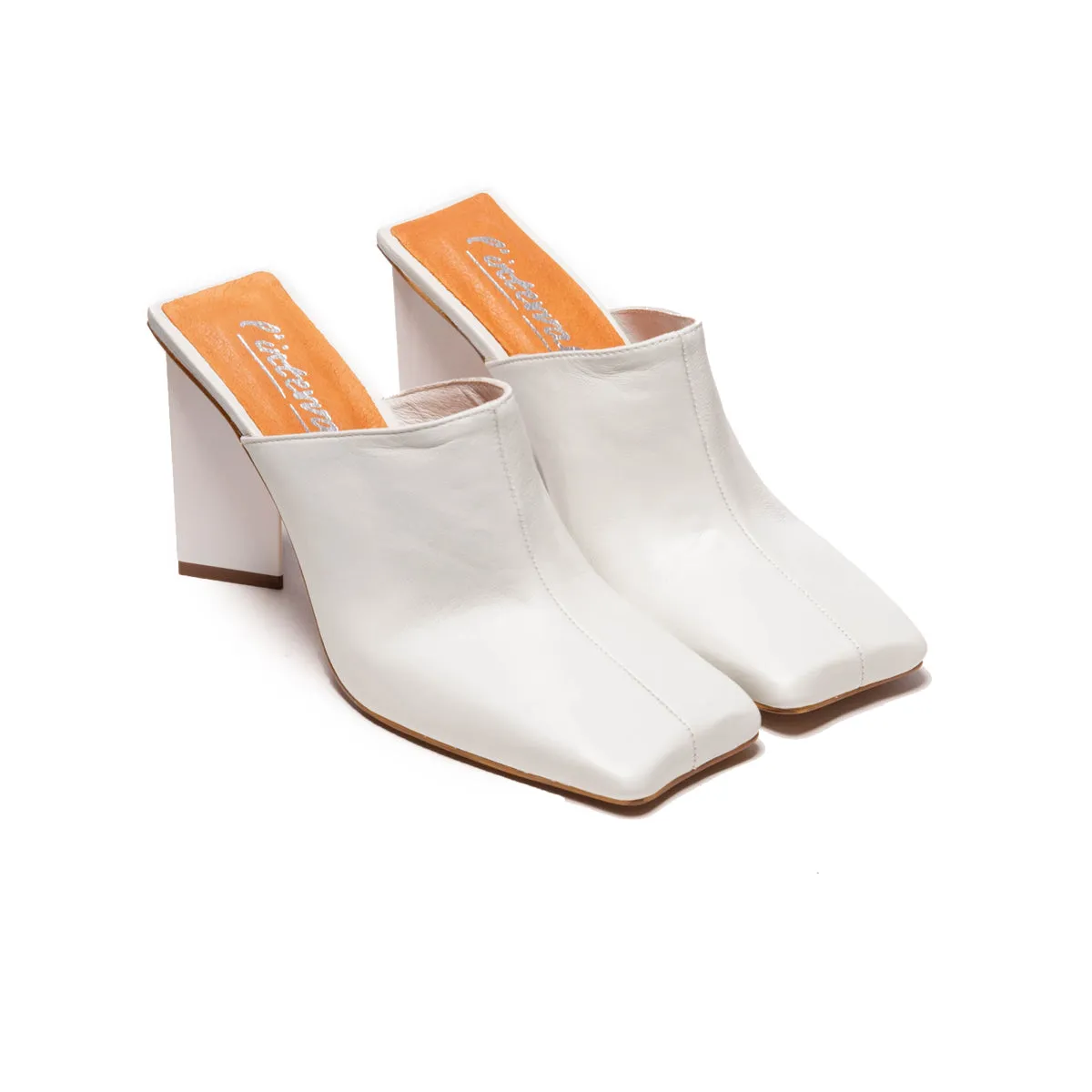 Loutro Weißes Leder