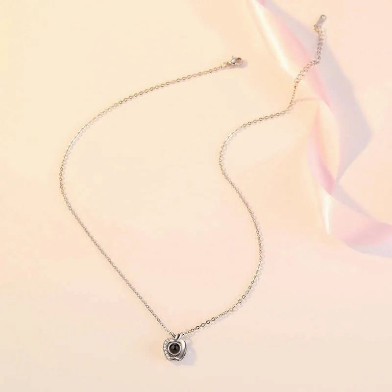 Love Memory Little Apple Necklace with Picture Inside