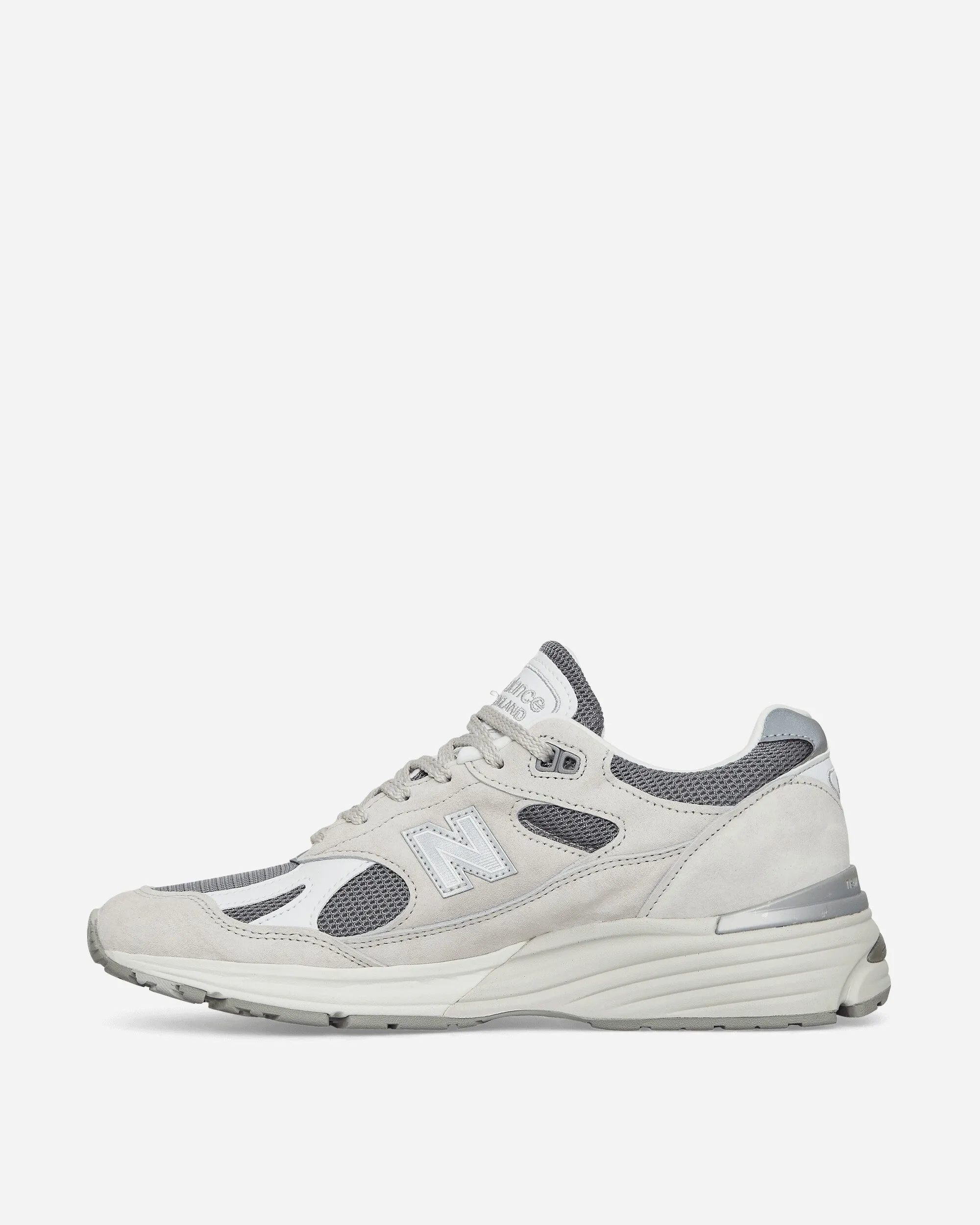 Hergestellt in UK 991v2 Sneakers Nimbus Cloud / Silber