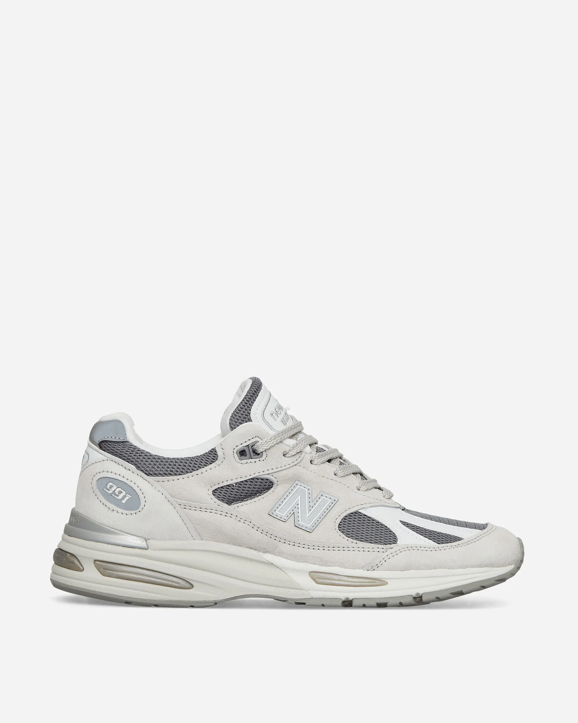 Hergestellt in UK 991v2 Sneakers Nimbus Cloud / Silber