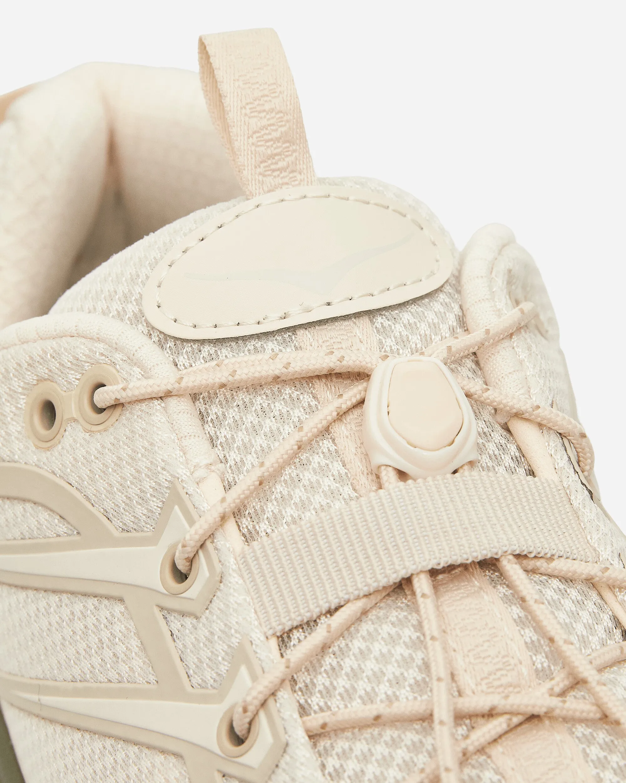 Mafate Three2 Sneakers Hafermilch / Eukalyptus