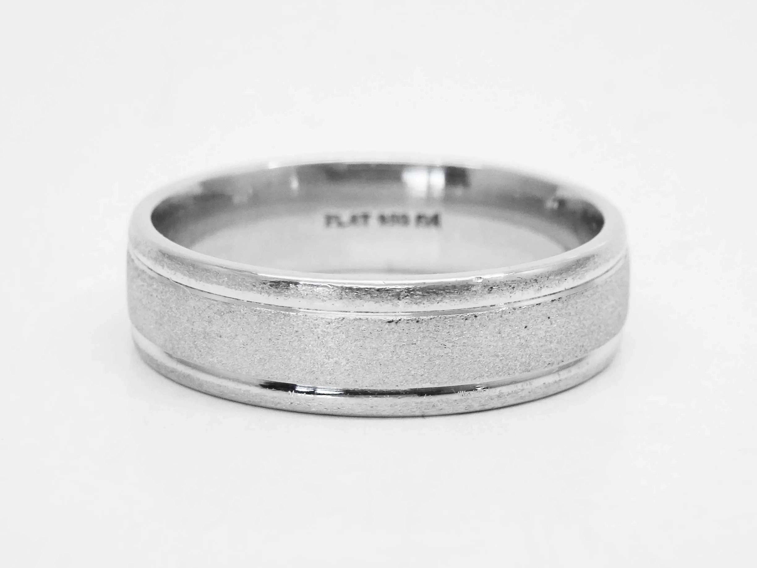 Men's 6mm Wide Stone Finish Inlay Wedding Band Ring Platinum Size 10.25