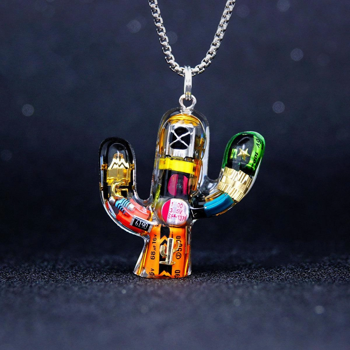 Men's And Women's Fashionable And Simple Cactus-shaped Pendant Necklace 
