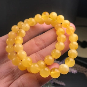 Men's And Women's Russian Chicken Oil Yellow Beeswax Jewelry 