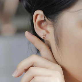 Mini Freshwater Pearl Earrings 