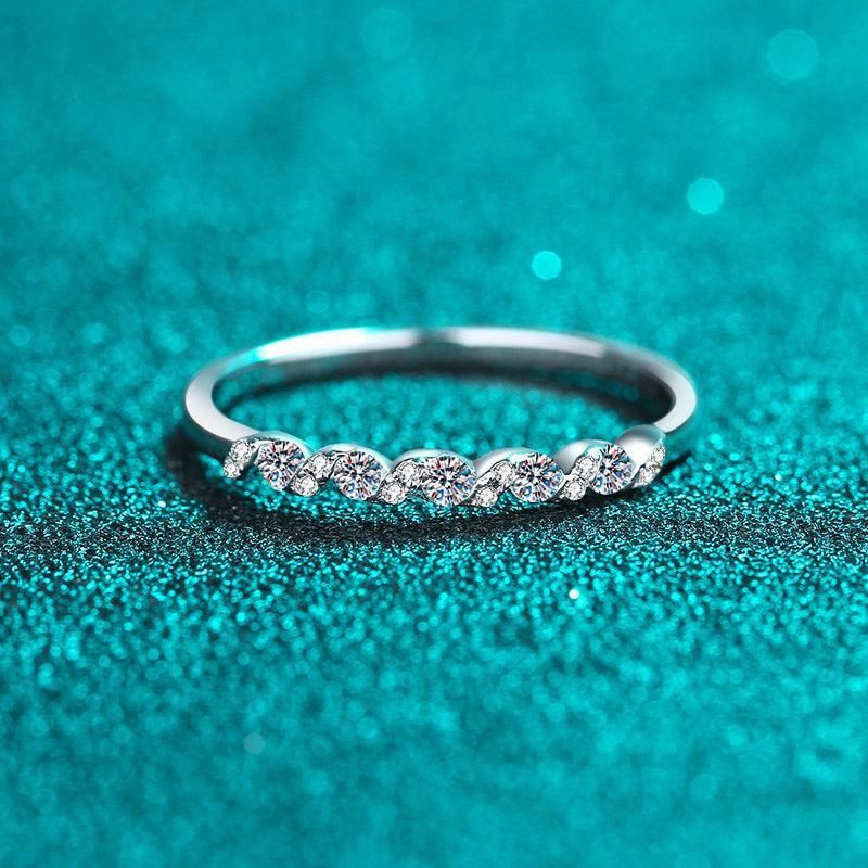 Moissanite Water Ripple Fashion Ring