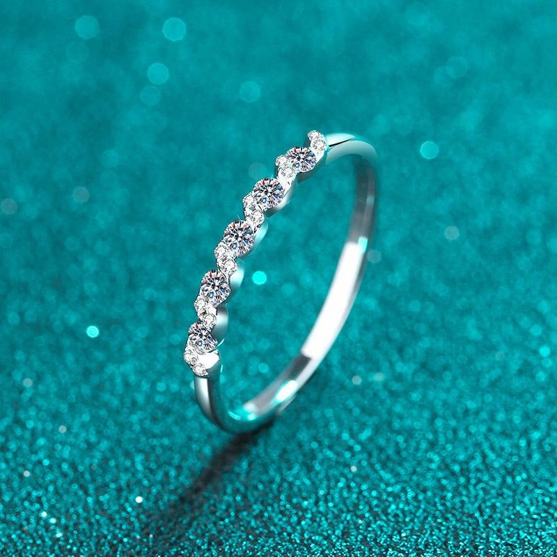 Moissanite Water Ripple Fashion Ring