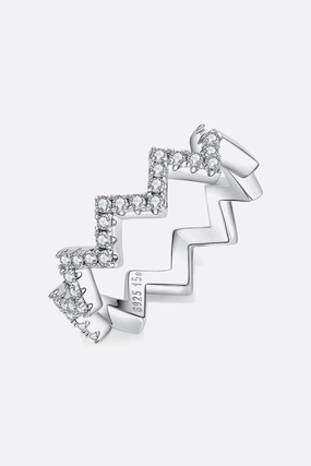 Moissanite Wavy Band Ring 