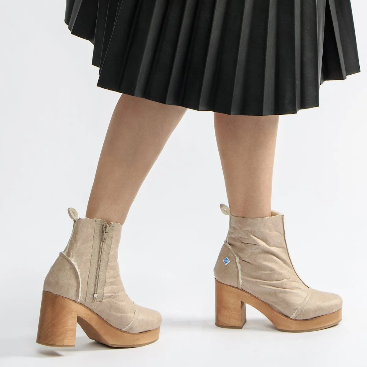 Meine Clog Vegan Leder Stiefel mit Absatz | Beige