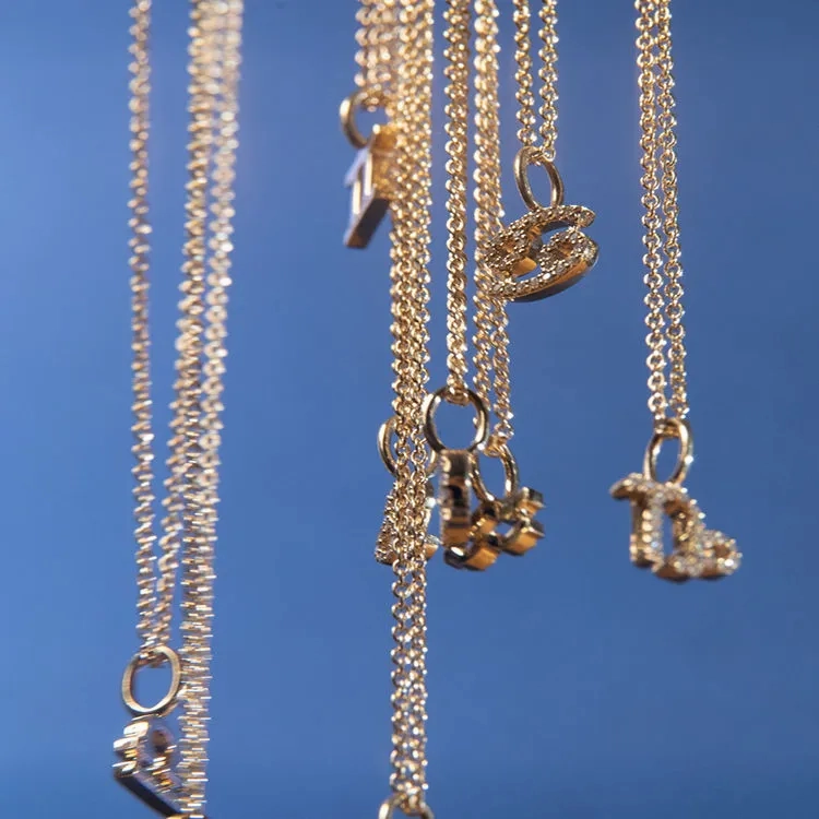 My Zodiac Capricorn 18K Gold Pendant w. Diamond