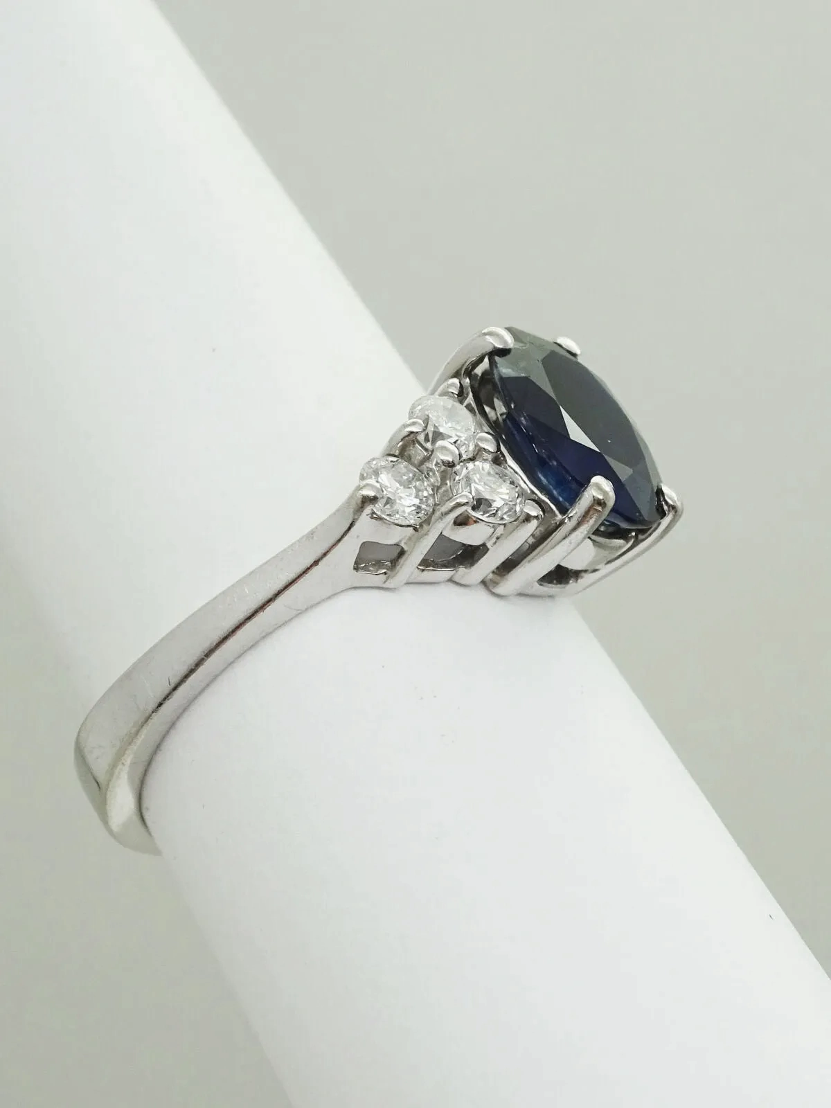 Natural 1.89ct Oval Sapphire &amp; Diamond BITA Ring 14k White Gold Size 7 Gemworld