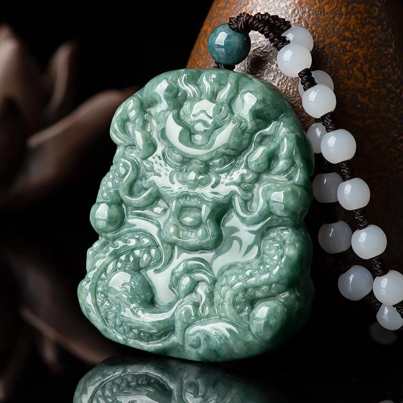 Natural Emerald Domineering Dragon Pendant Necklace