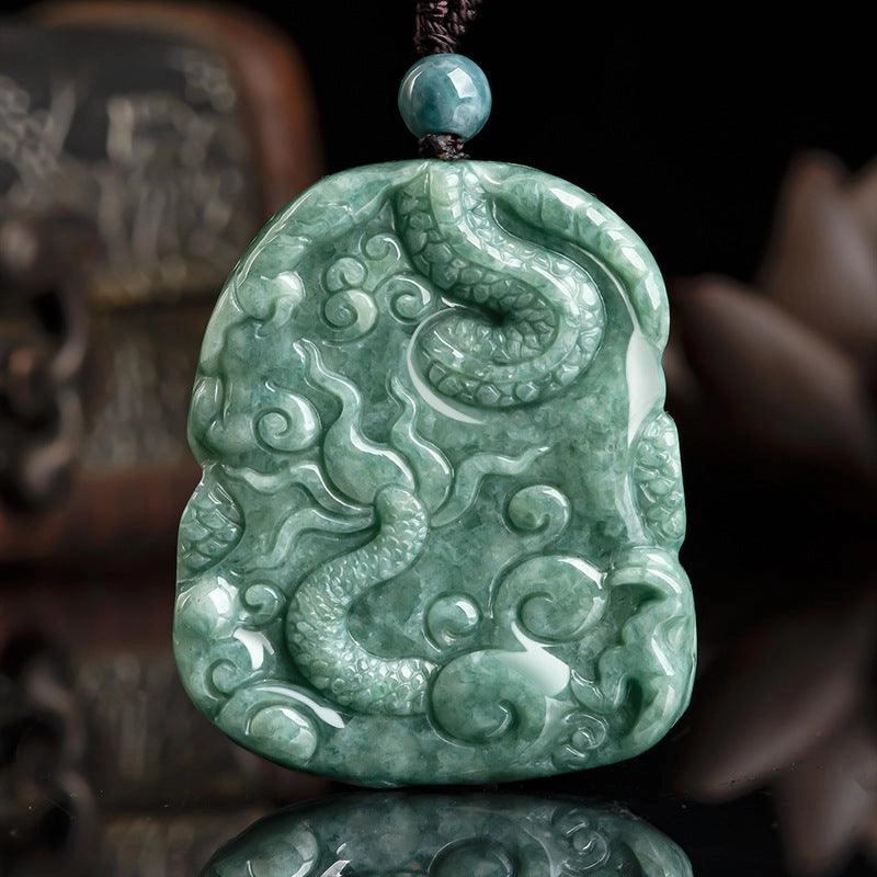 Natural Emerald Domineering Dragon Pendant Necklace