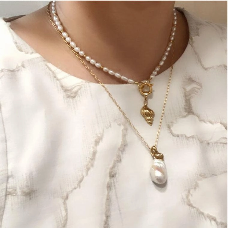 Natural Freshwater Short Pearl Necklace Women