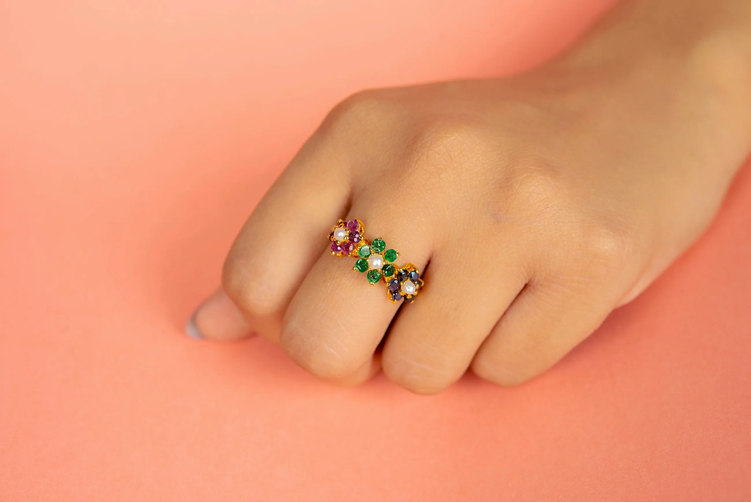NATURAL RUBY, EMERALD AND SAPPHIRE RING