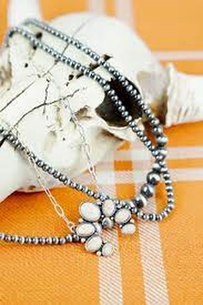 Natural Wayland Arch Layered Silver Pearl Necklace texture-rose-gold  