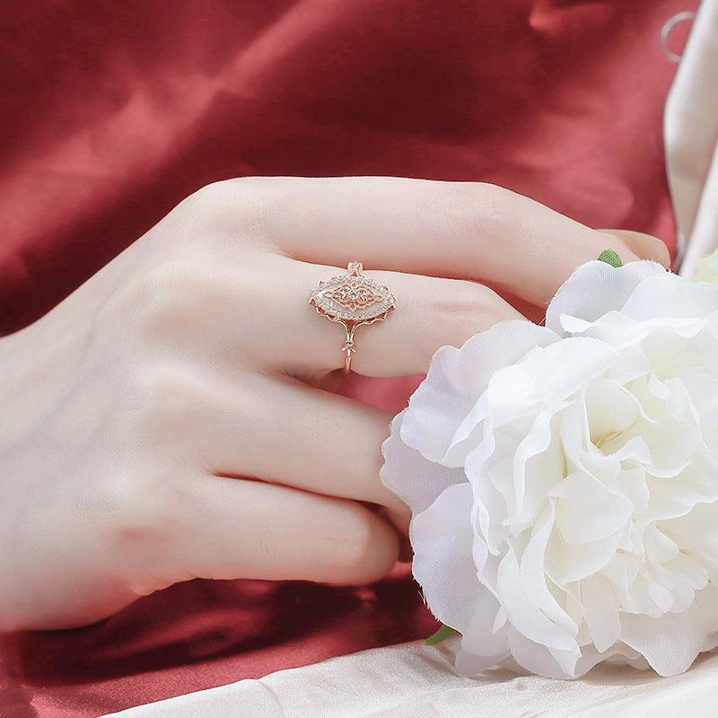 Natural White Shell Vintage Style Ring 