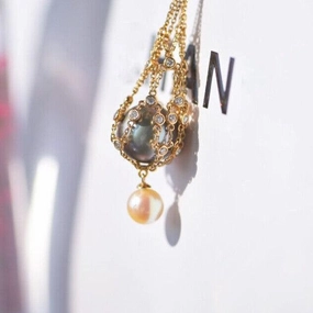 Net Pocket Can Be Opened Inlaid Gem Female Shell Beads Necklace 18K Gold 