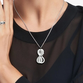 New Mother's Day DIY Retro Simple Sweater Necklace Stainless Steel Pendant 