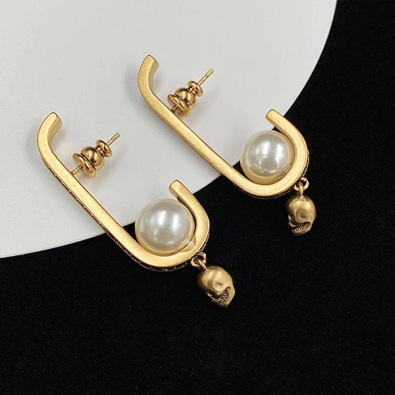 New Skull Head Women's Pearl Brass And Diamond Earrings