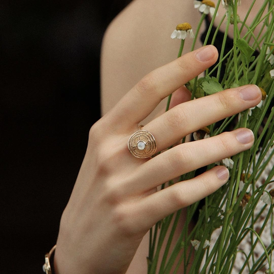 New Sterling Silver Ring For Women's Retro Small And Simple Luxury